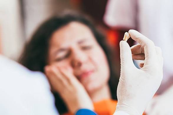 What to expect after a tooth extraction procedure?